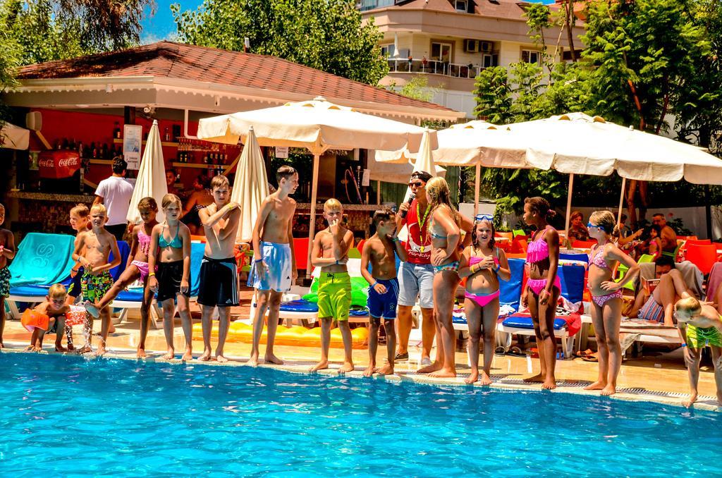 Ark Apart And Suite Hotel Alanya Exterior photo